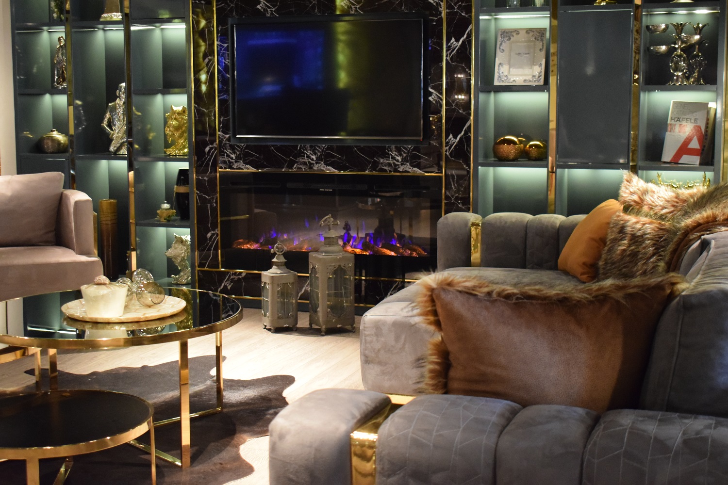 EFSE Luxury Furniture Lux Furniture